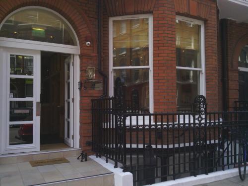 Regency Parkside Hotell 4*