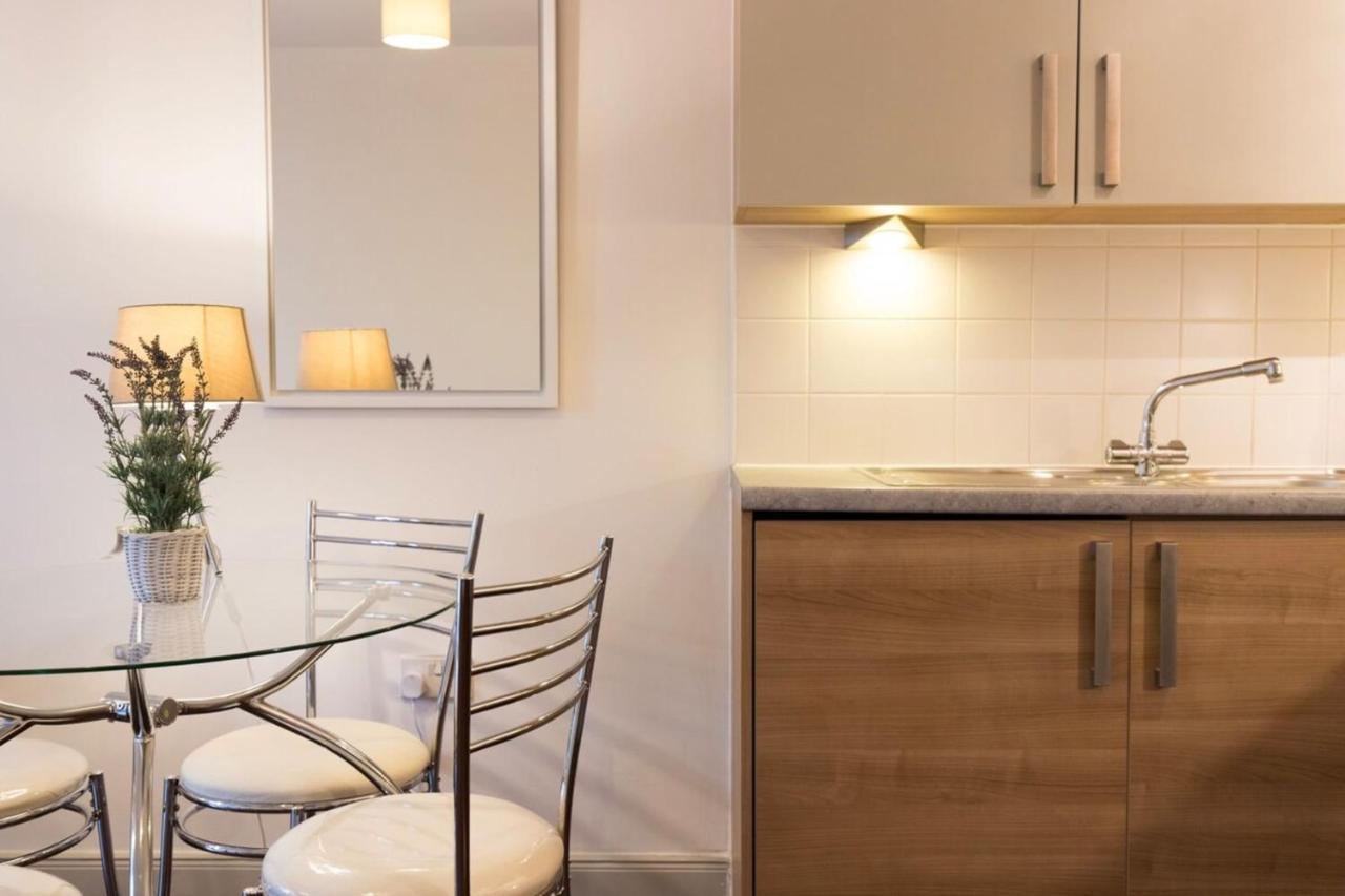 Beautiful 2 Bedroom In Borough Apartamento