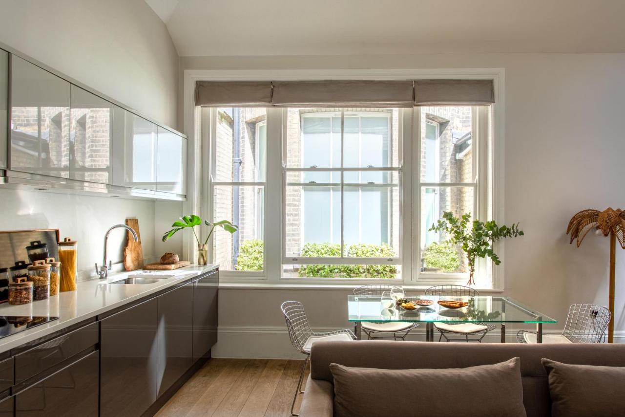 56 Welbeck Street 5* London