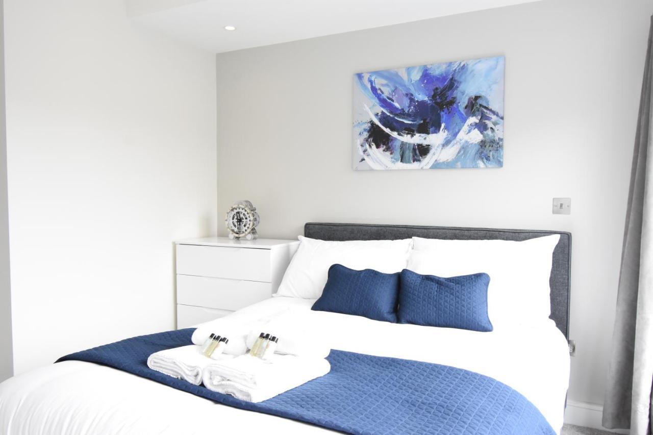 Northside Ealing * London