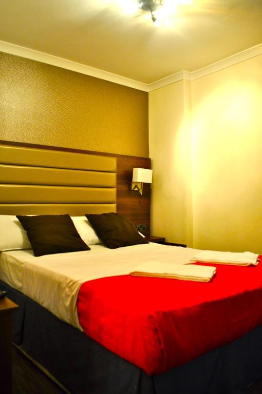 Goodwood Hotel London