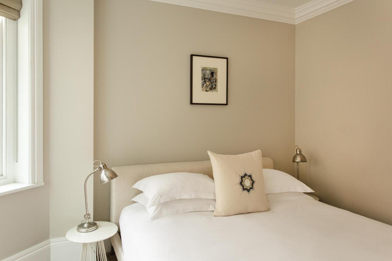 56 Welbeck Street Aparthotel 5*