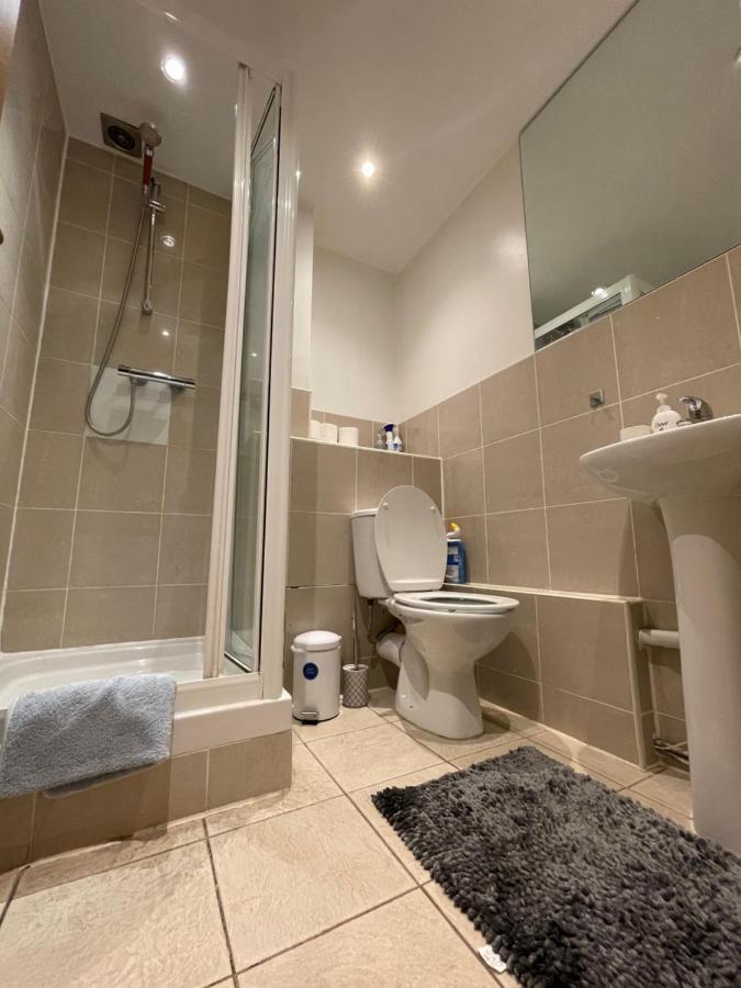 Modern Near Tower Bridge Apartamento Londres