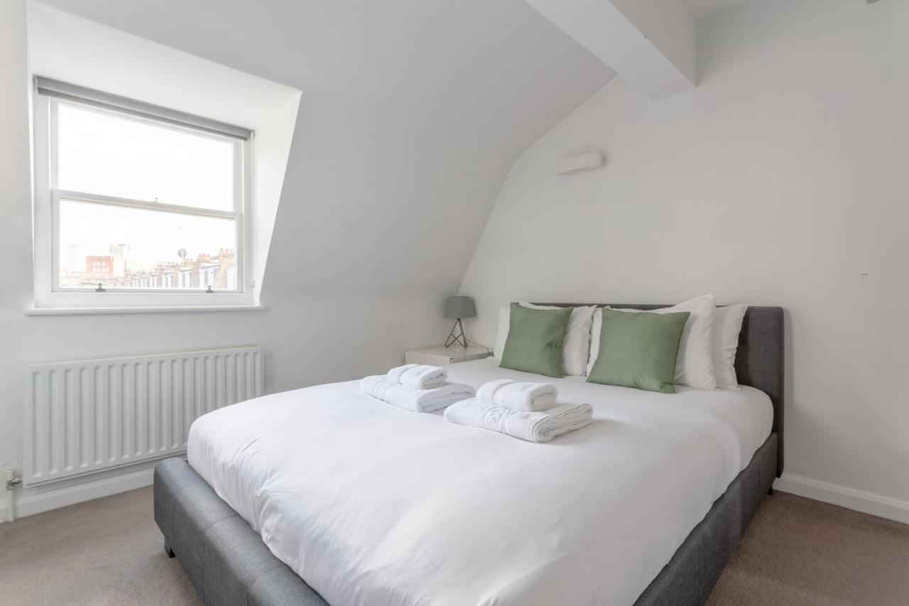 Bright & Airy 1 Bedroom In Appartement Londen