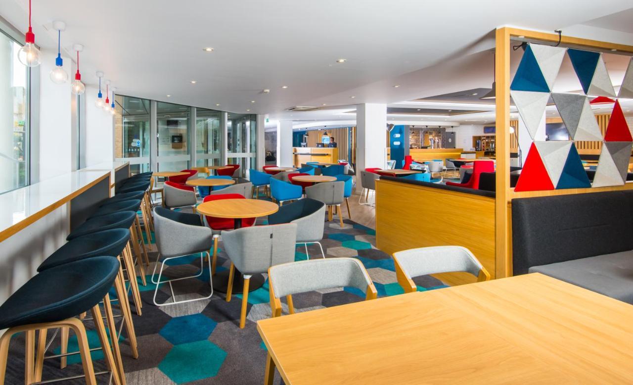 Hotel Holiday Express London-hammersmith By Ihg 3*