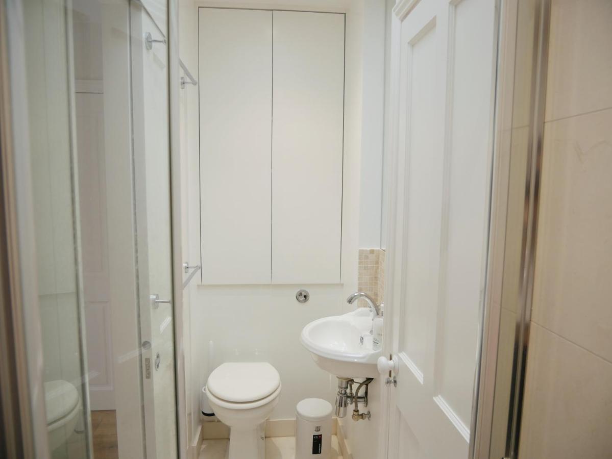 Quiet & Cosy House * London