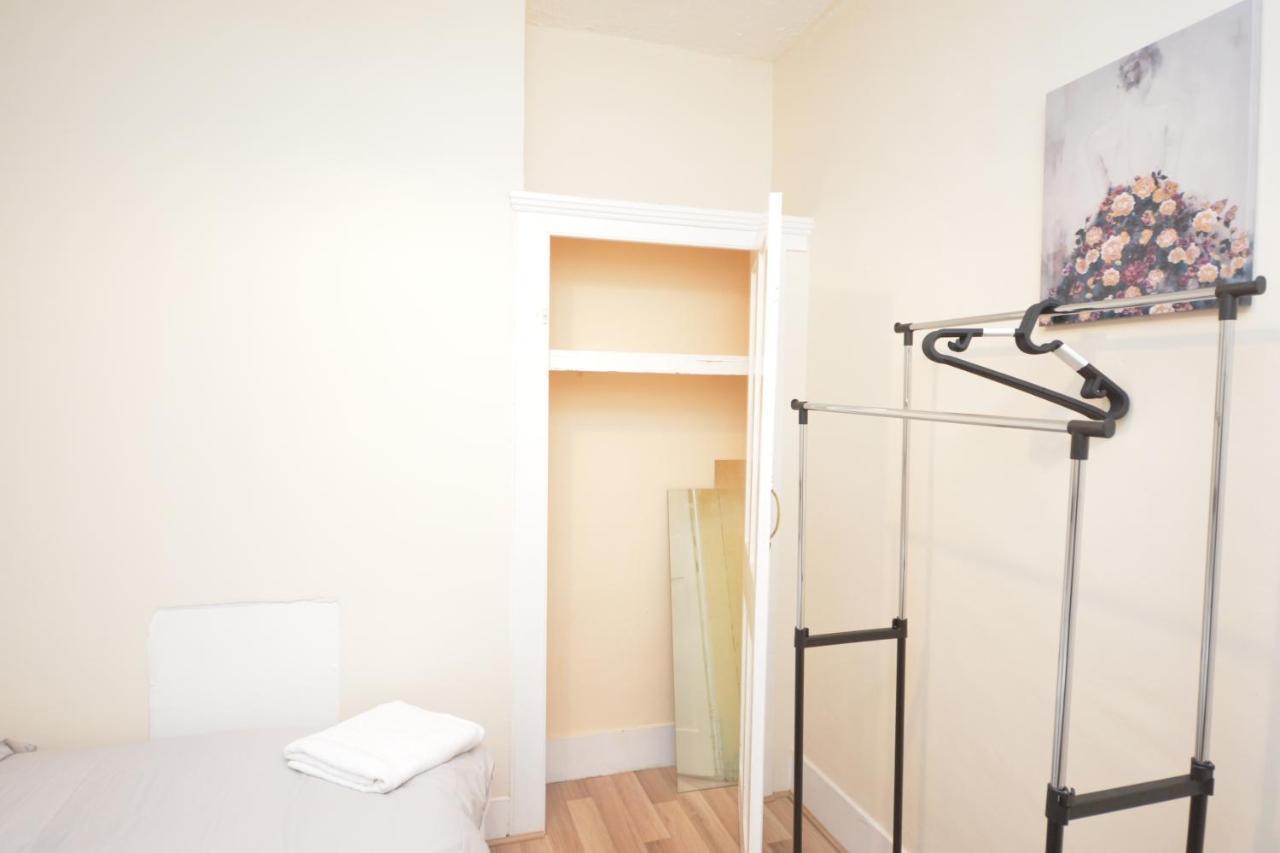 Cheerful 4 Bedroom House In Greater Сasa de vacaciones