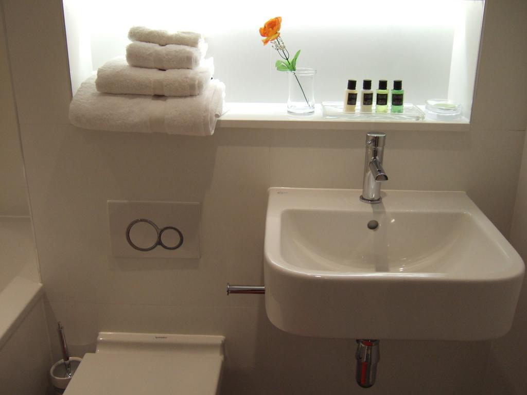 Aparthotel Smart Bridge 4*
