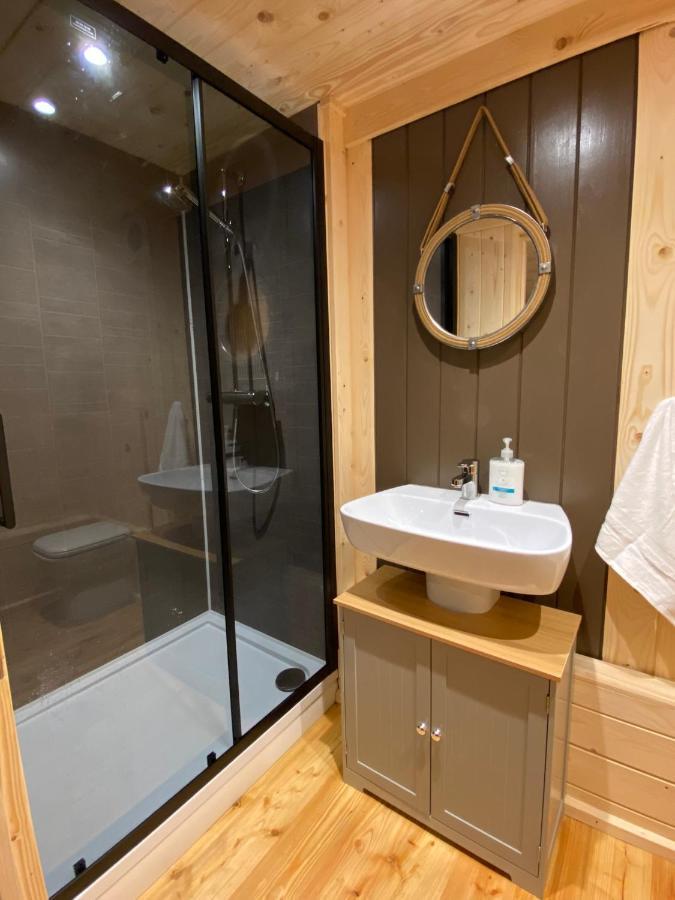 Villa Luxury Sauna Jacuzzi Excel Canary Wharf Zone 2 London