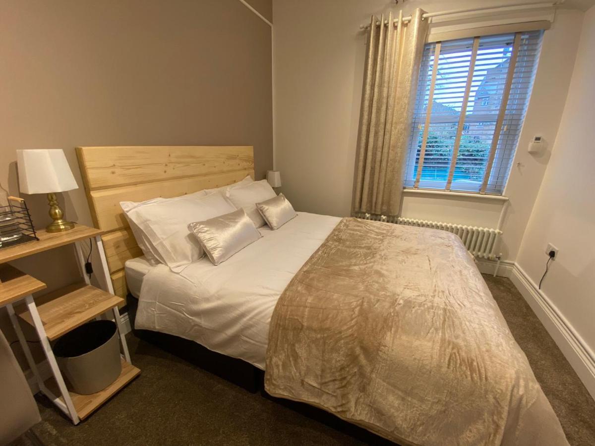 Villa Luxury Sauna Jacuzzi Excel Canary Wharf Zone 2 London