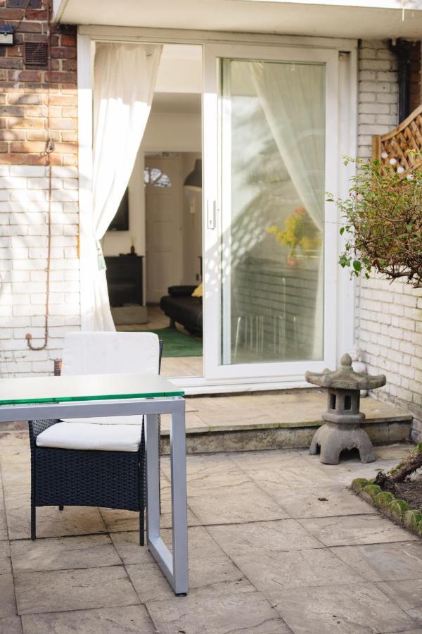 Chelsea Private Garden Maisonette Apartment London