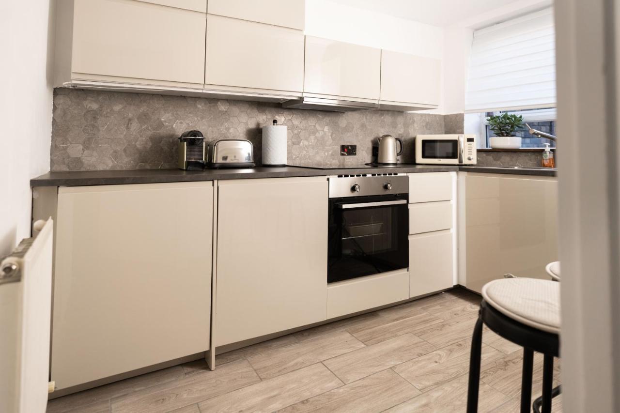 Chelsea Private Garden Maisonette London