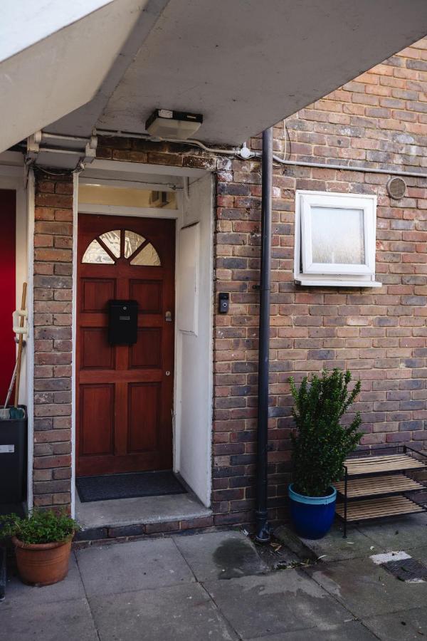 Chelsea Private Garden Maisonette Apartment