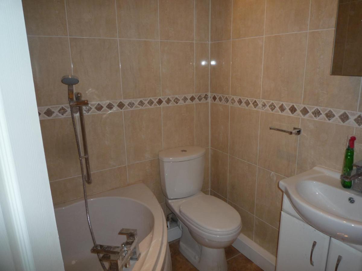 Boundary Road, 1 Bedroom & 2 Bedroom Flats Leilighet *
