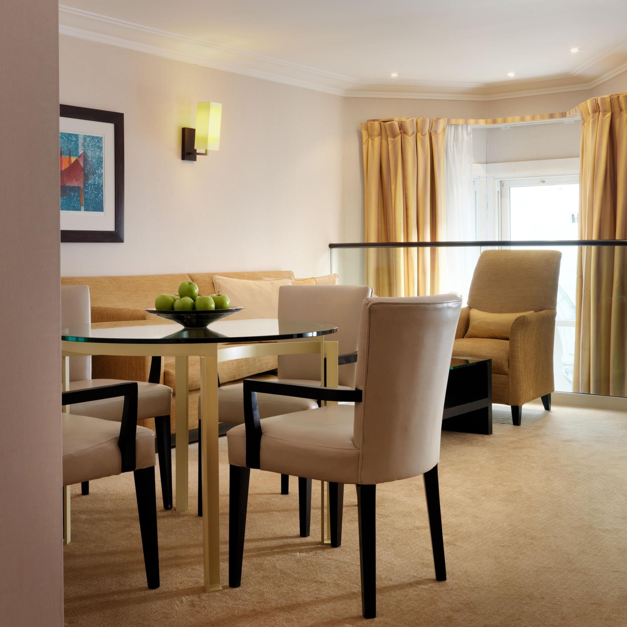 Cheval Phoenix House At Sloane Square
