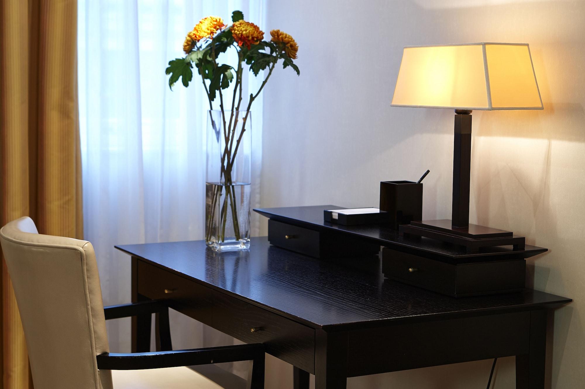 Cheval Phoenix House At Sloane Square Aparthotel