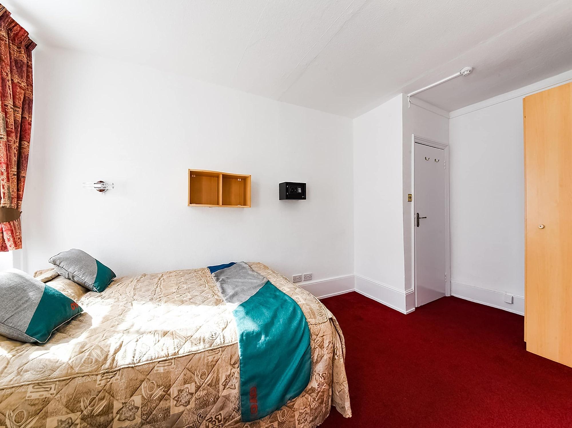 Hotel Upper Berkeley 3*