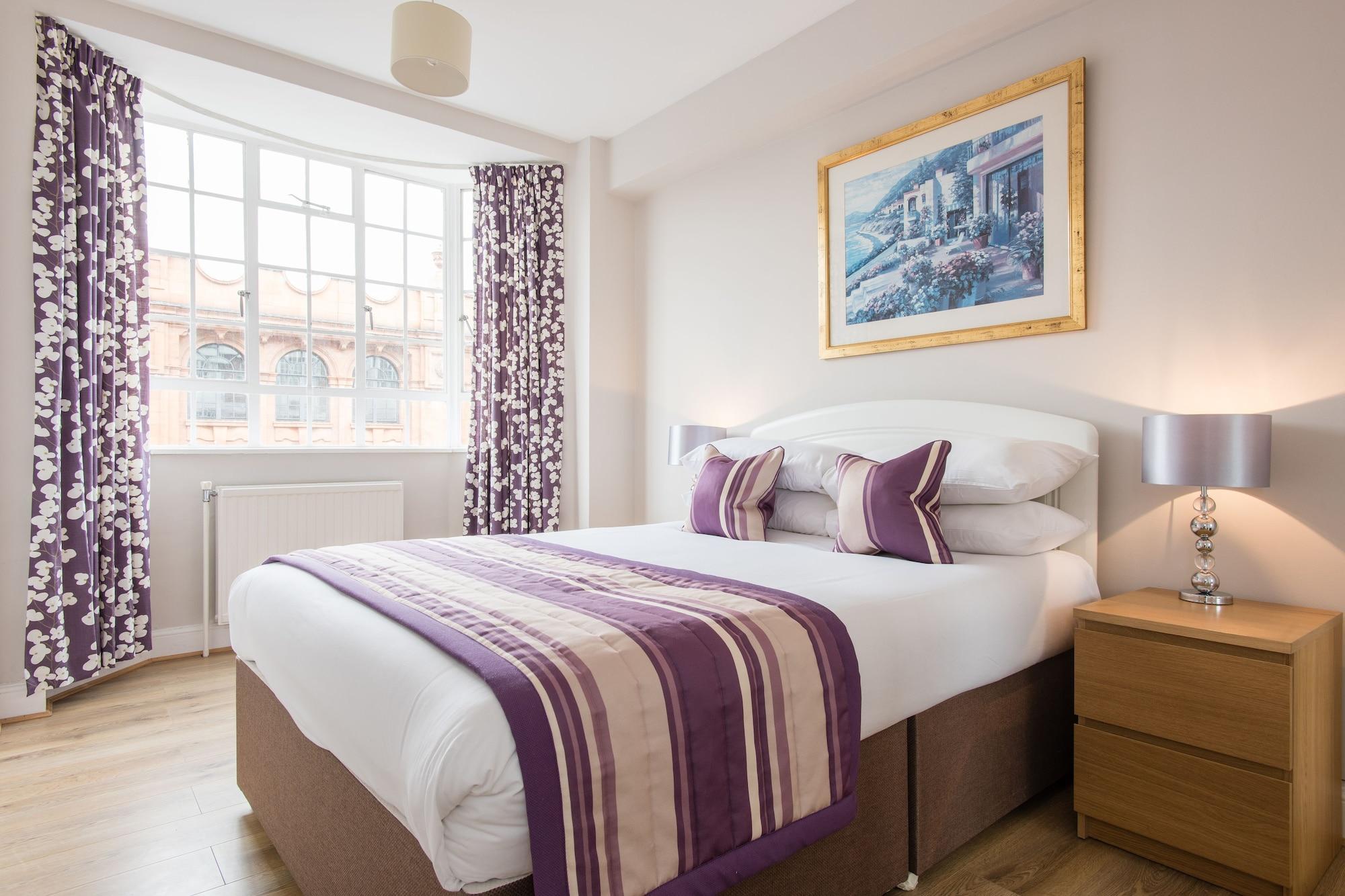 Chelsea Cloisters Serviced Apartment London