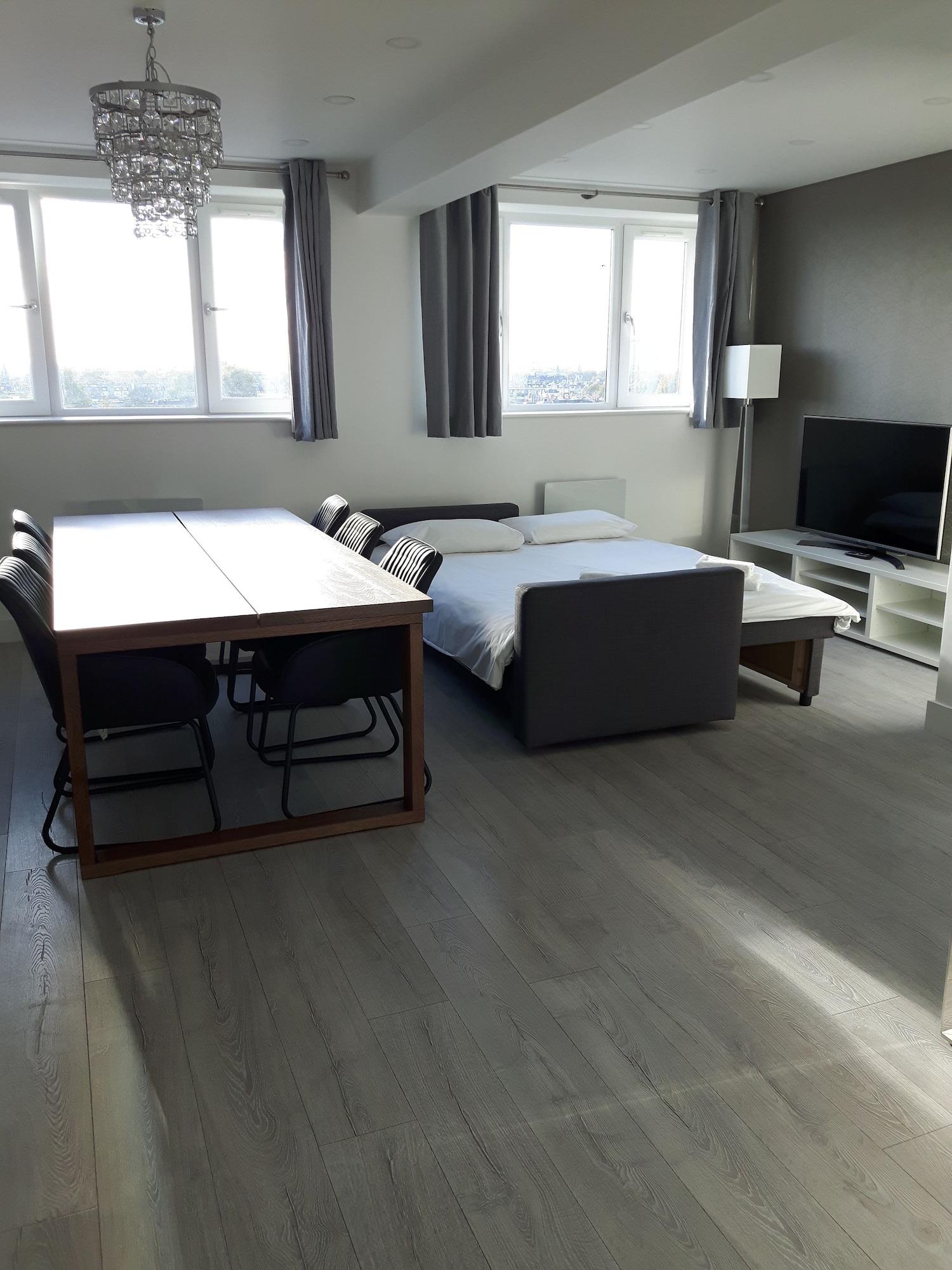 Chelsea Cloisters Serviced Apartment *