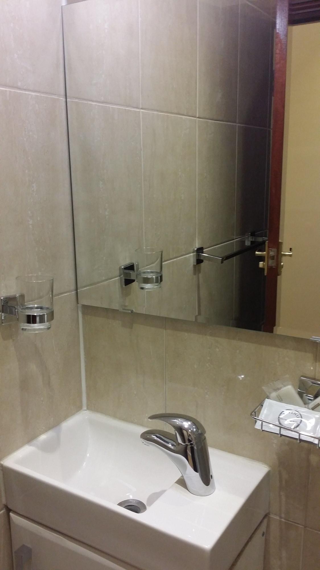 Notting Hill Gate Hotel 3*