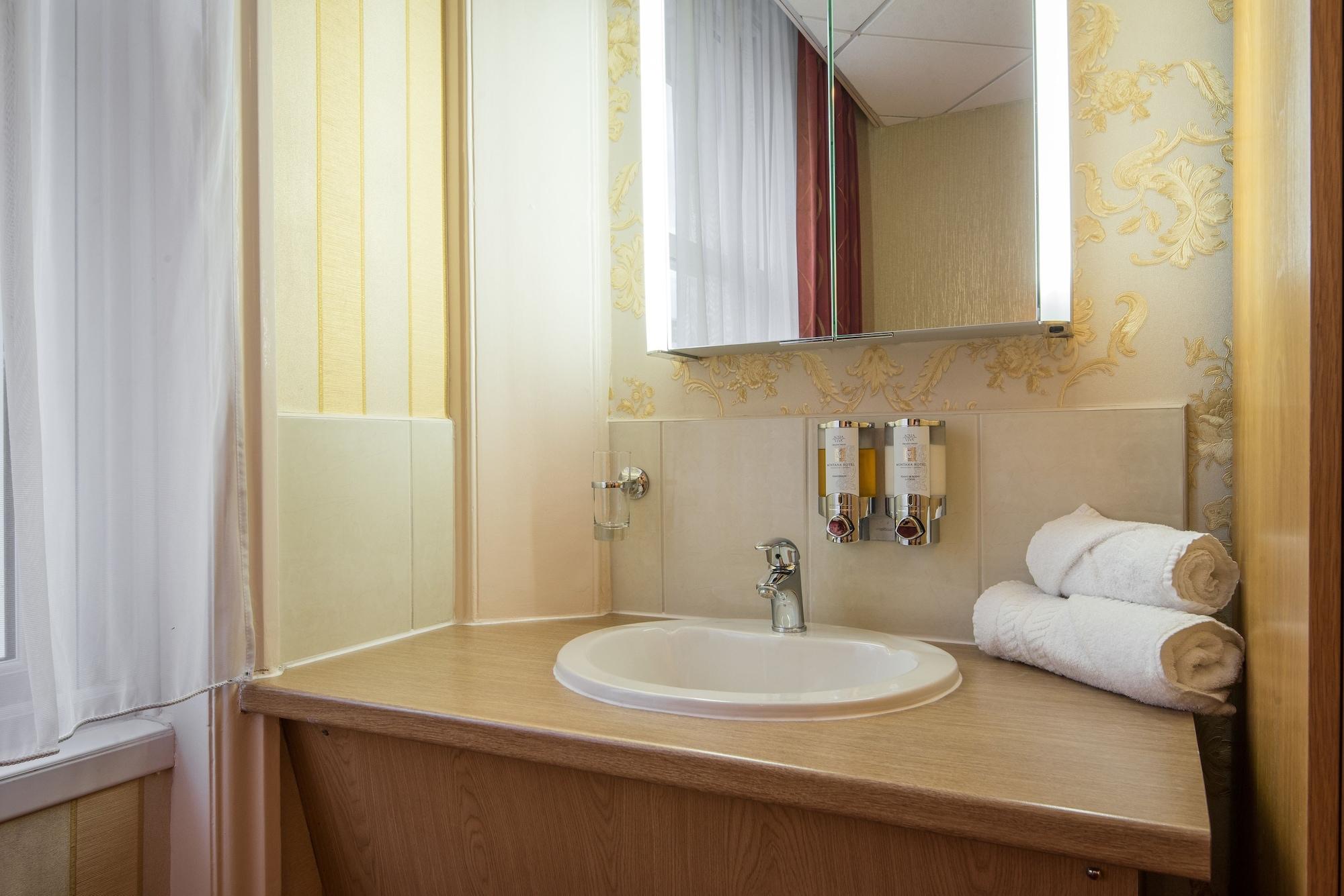 Hotel The Montana