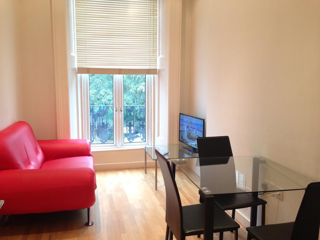 Apartment Hyde Park
