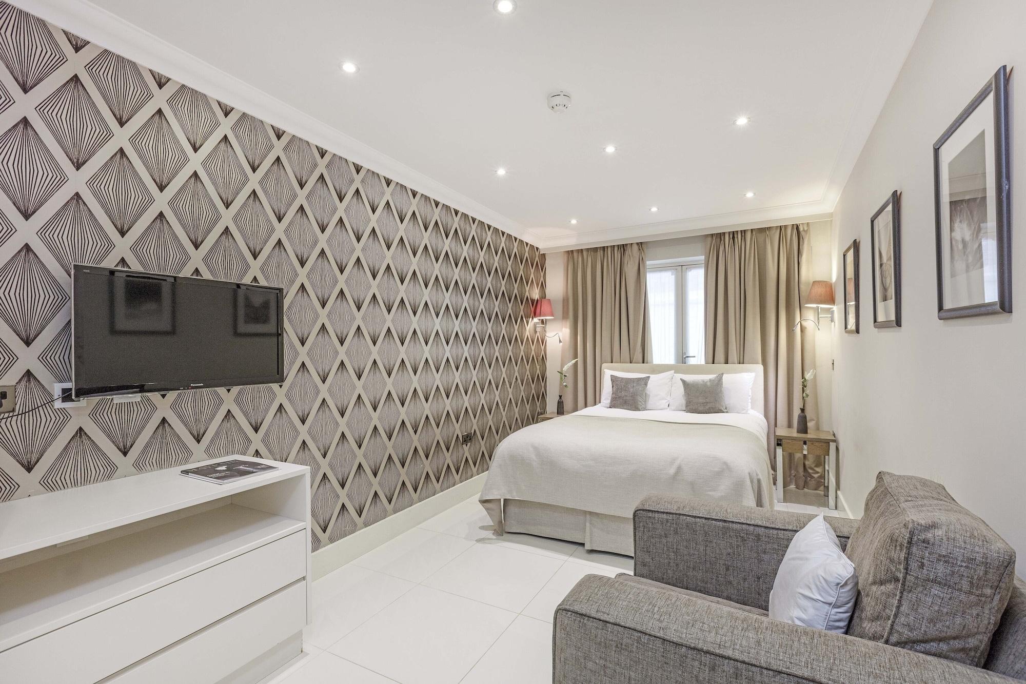 Ashburn Court London