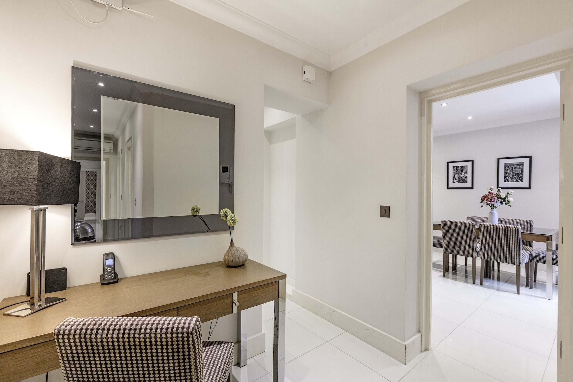 Ashburn Court London