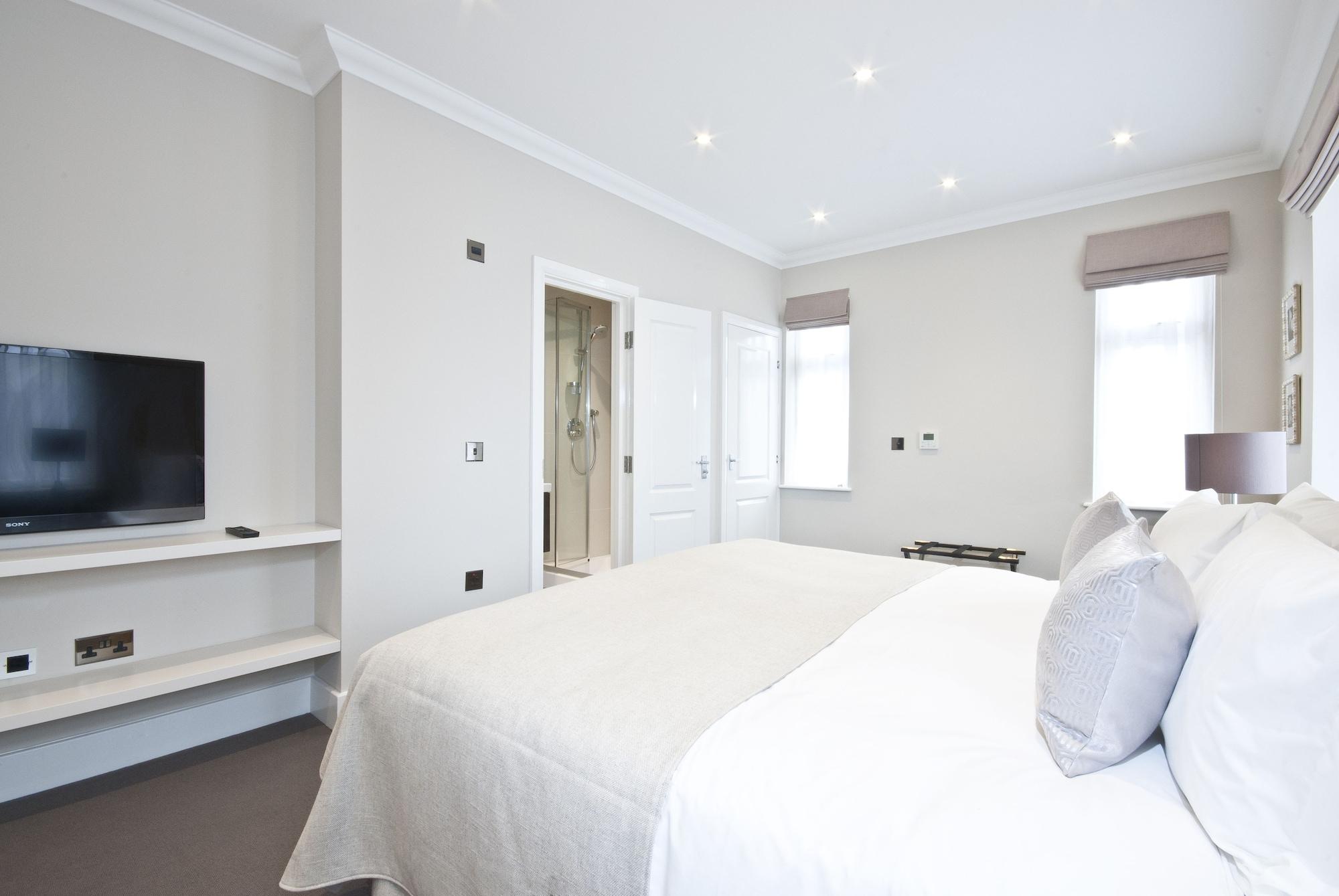 Aparthotel Ashburn Court London