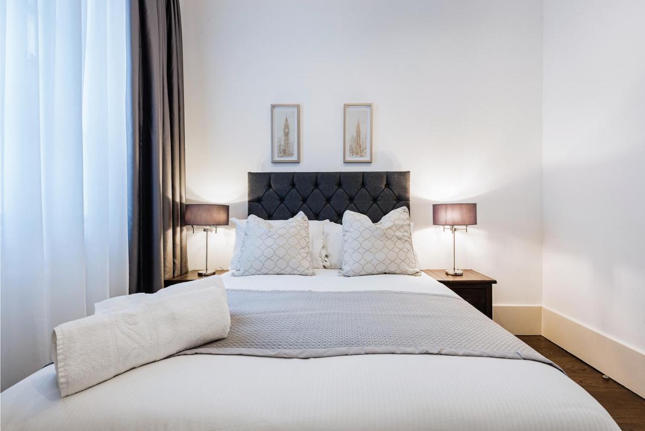 Modern Mayfair Apartment