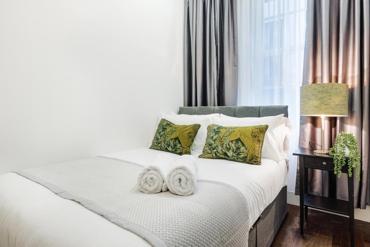 Apartment Modern Mayfair London