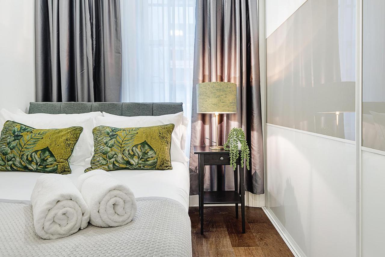 Apartment Modern Mayfair London