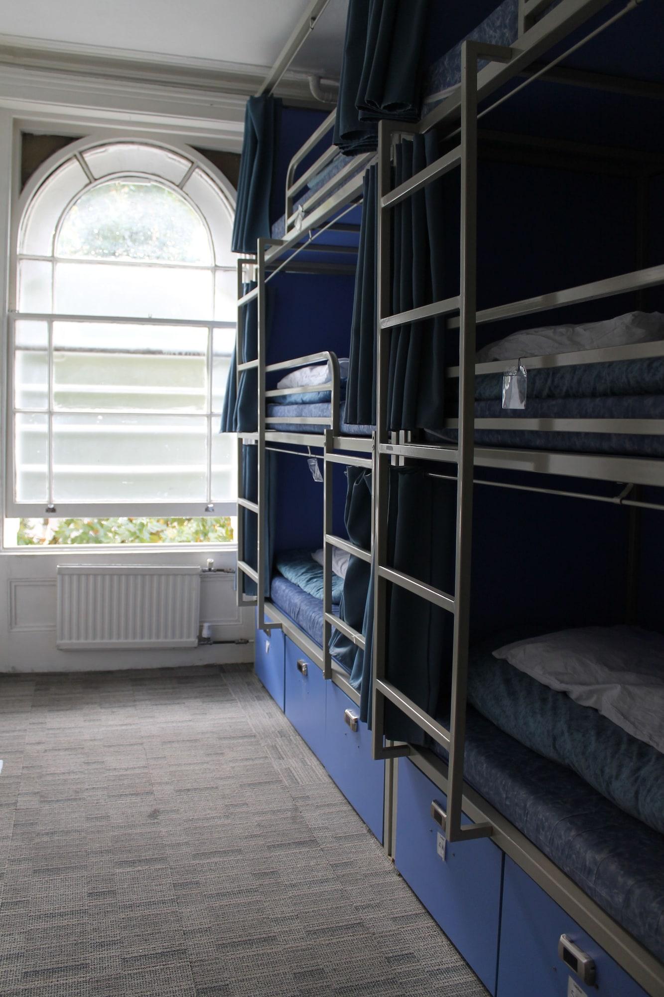 Hostel Smart Hyde Park