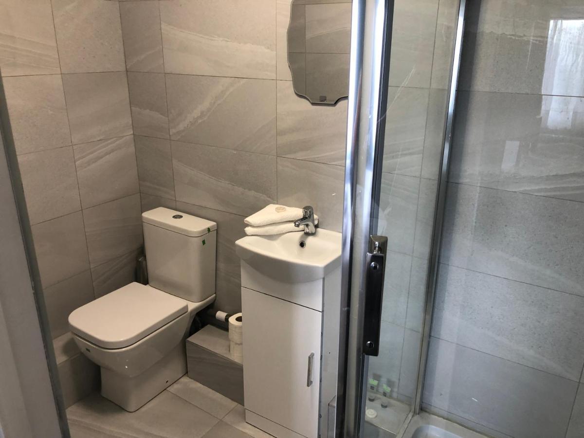 Hotel Parkwood 3*
