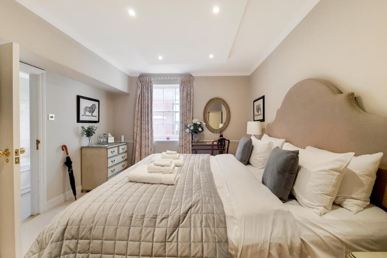 Hotell Knightsbridge Roof Garden 3*