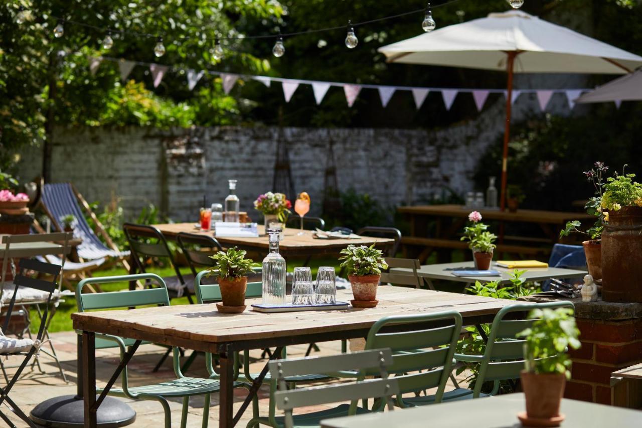 Hotel Lime Tree