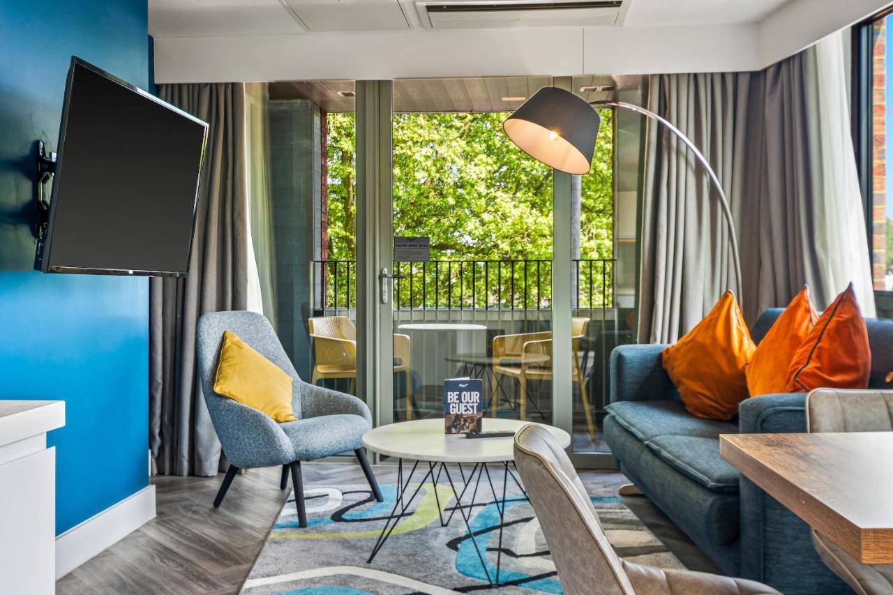 Apartahotel Roomzzz Stratford Londres