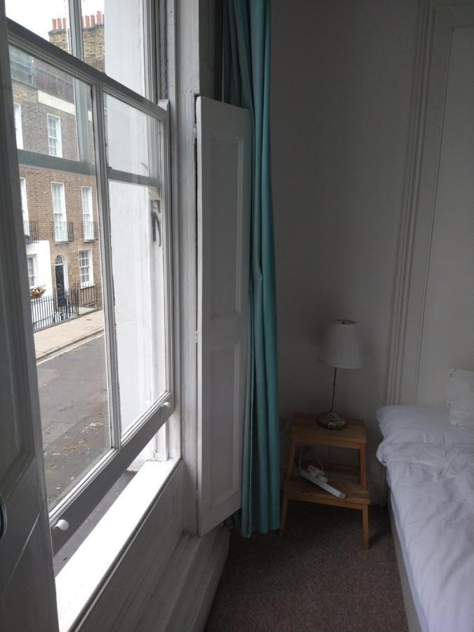 Flat. Georgian Terrace. Bright. Apartment London