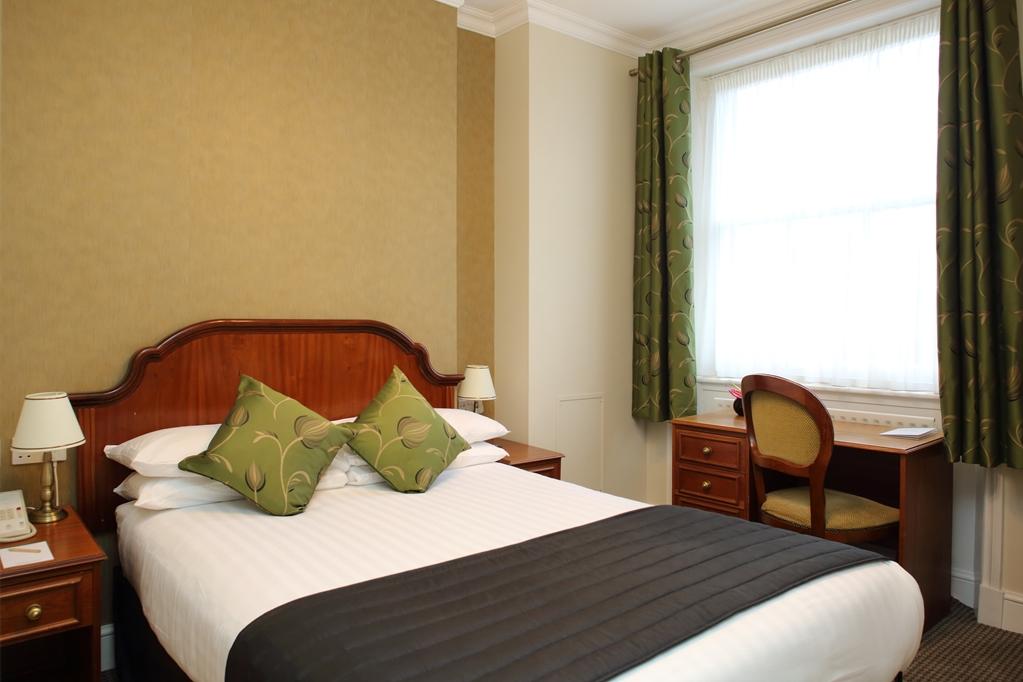 Hux Hotel, Kensington Hotel 4*