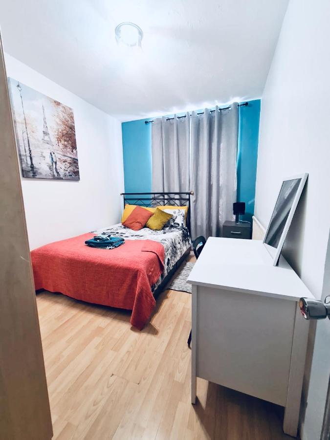 Stunning 3 Bedroom Flat In Stockwell *