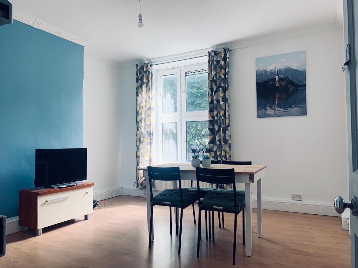 Stunning 3 Bedroom Flat In Stockwell Londres