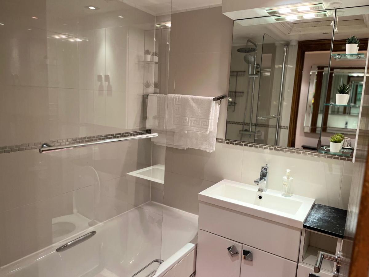Stunning 1 Bedroom In Stunning Location - Mayfair Area London