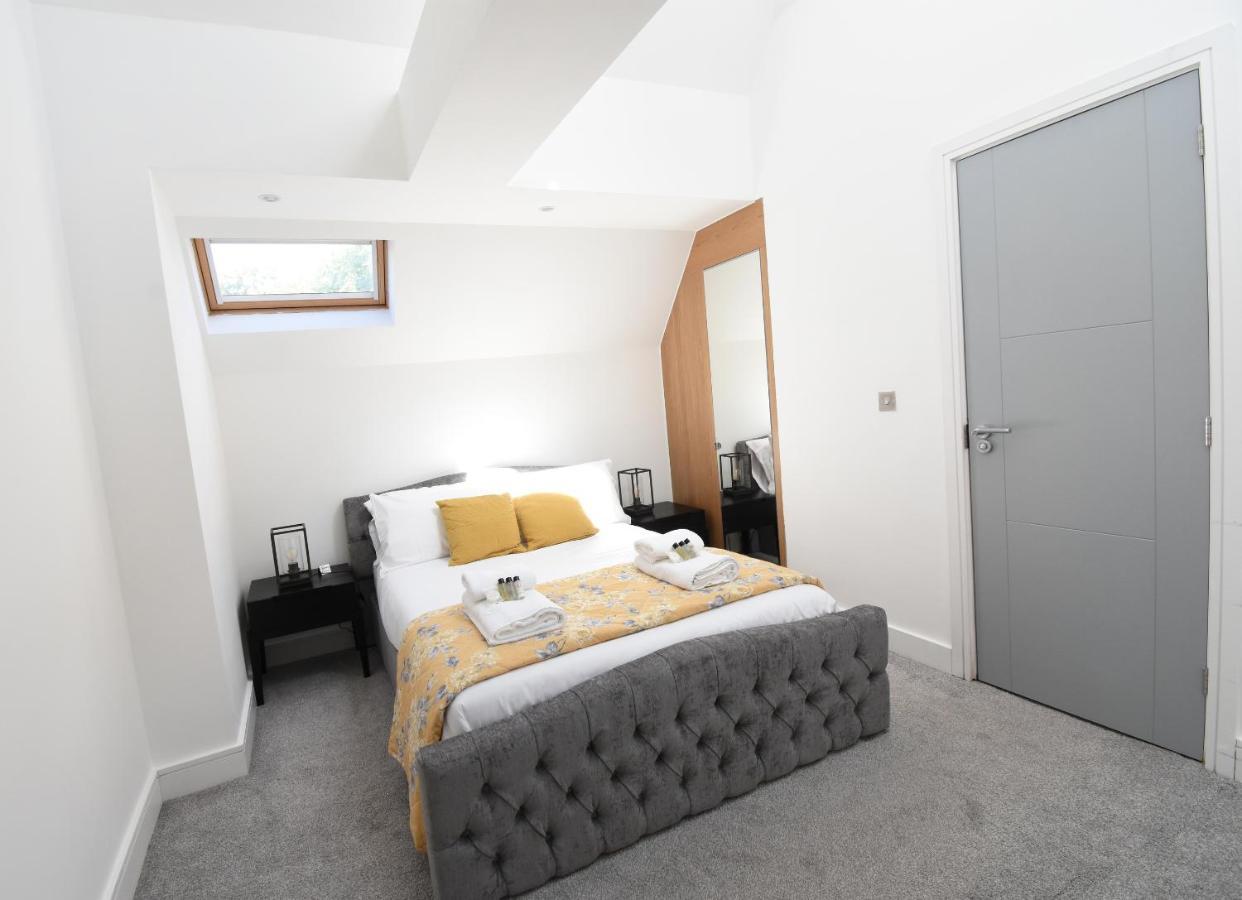 Northside Ealing Apartment London