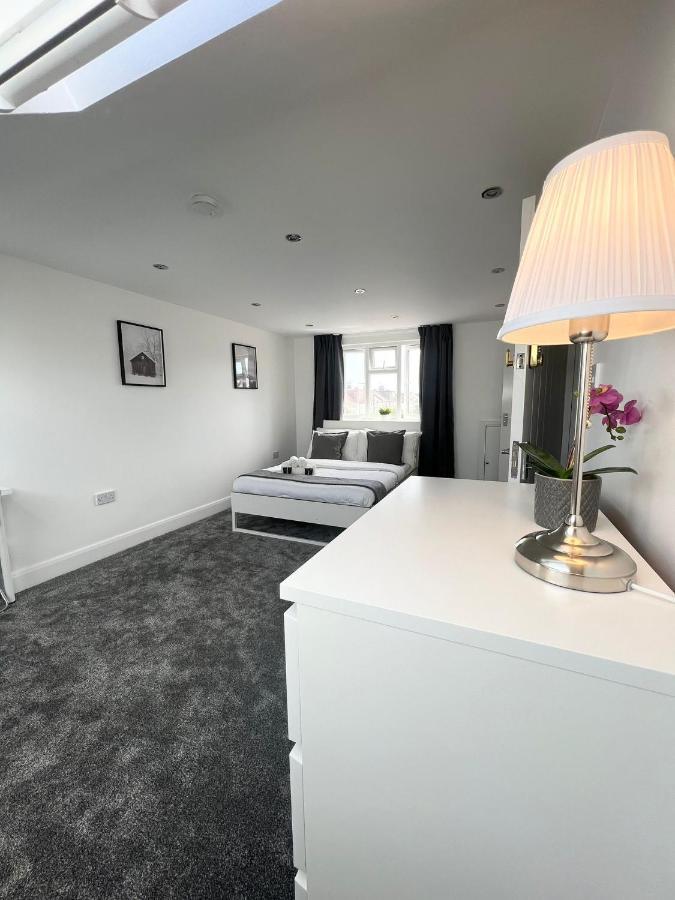 Stunning Flat In Greater Guest house *