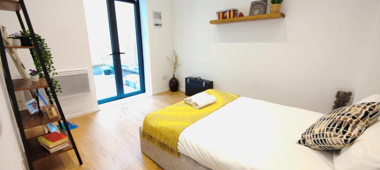 Spacious 3 Bed Flat Near Liverpool Street, Spitalfields Leilighet