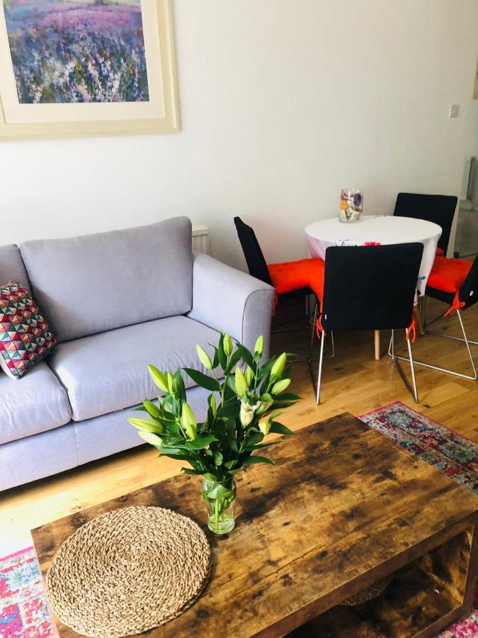 2 Bedroom Close To Camden Town * London