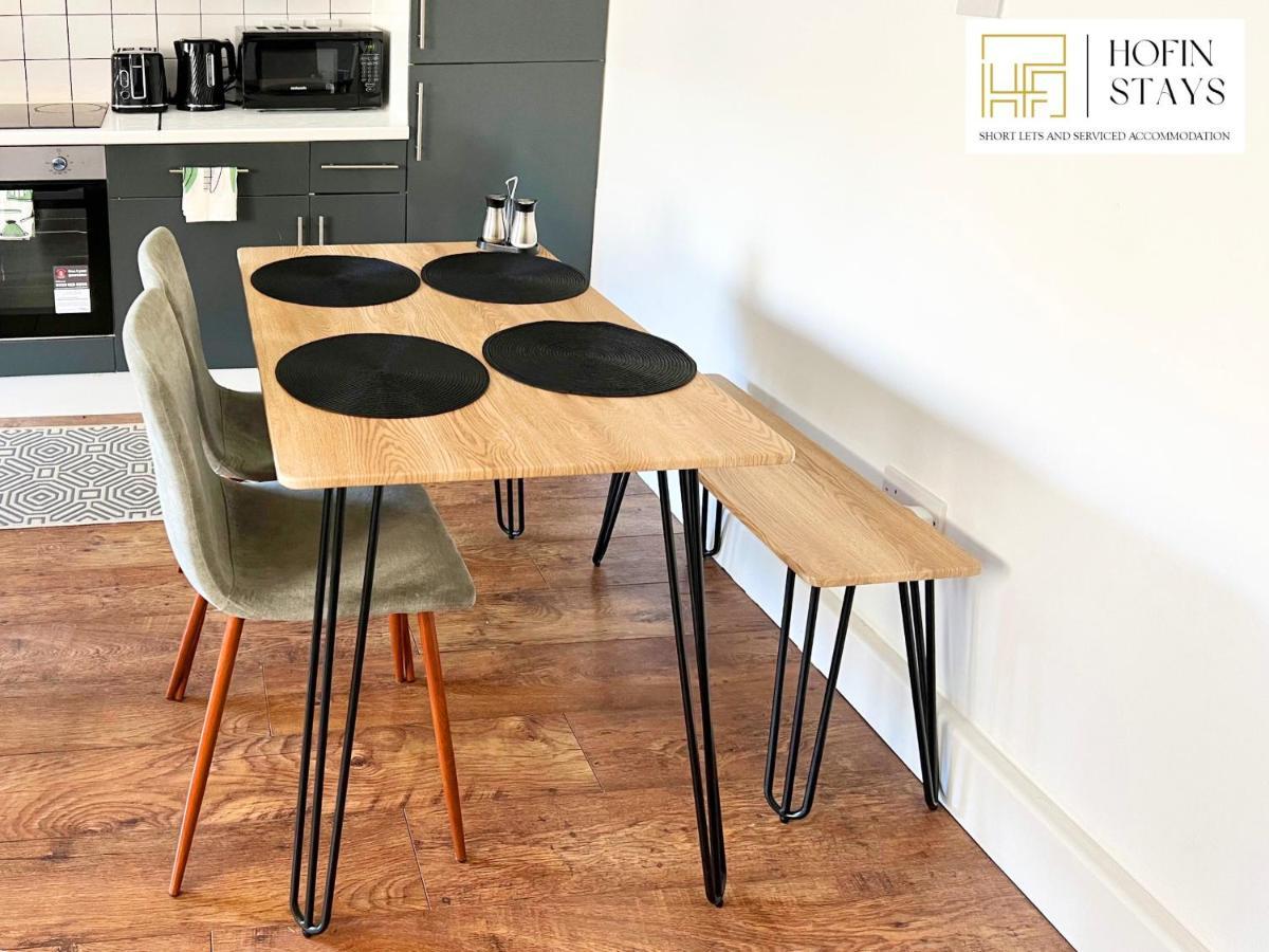 Weekly Or Monthly - Relocation & Business - 4 Guests - By Hofin Stays Short Lets & Serviced Apartment London