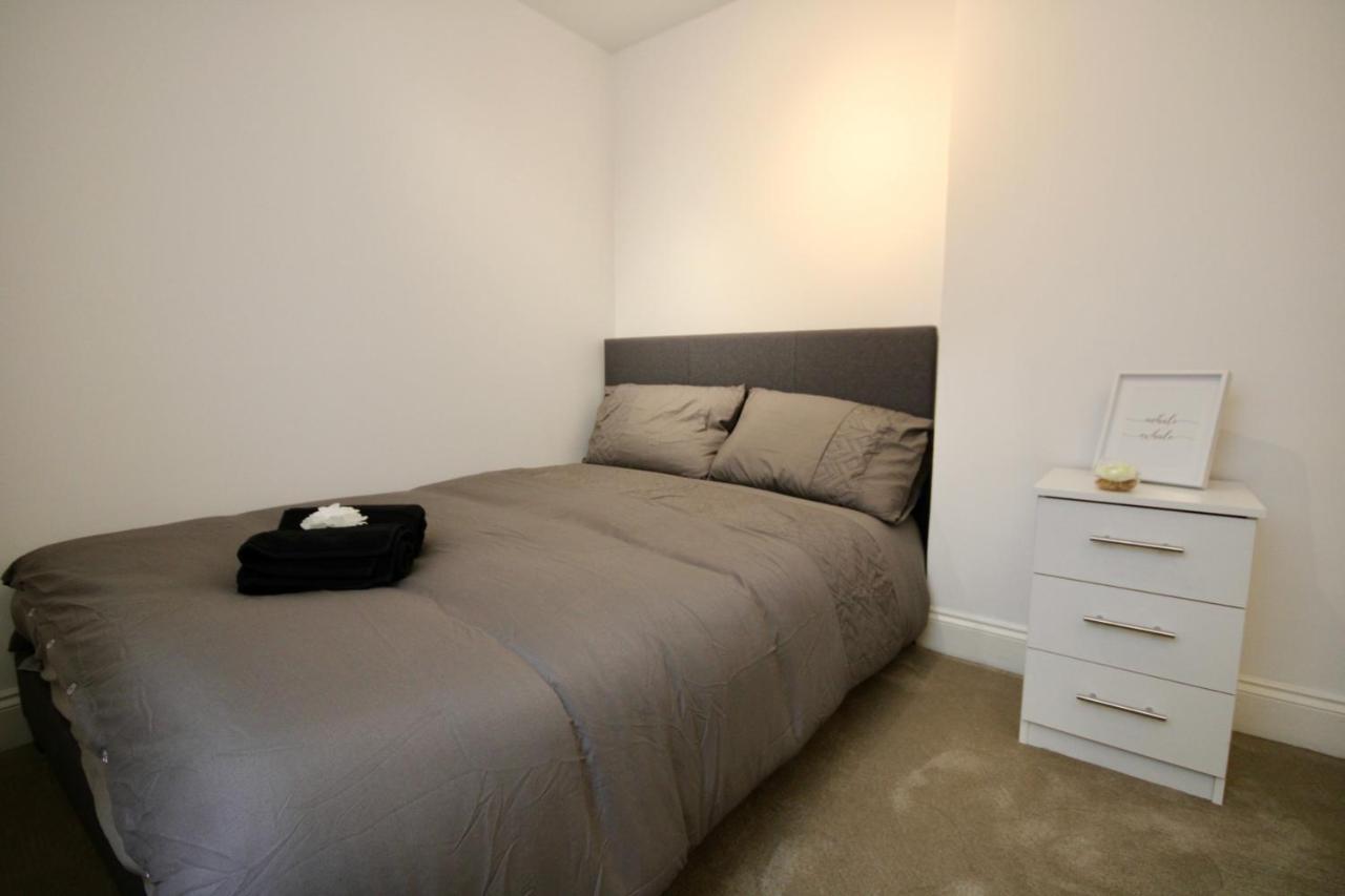 Leilighet Superb Flat Near Victoria Station London