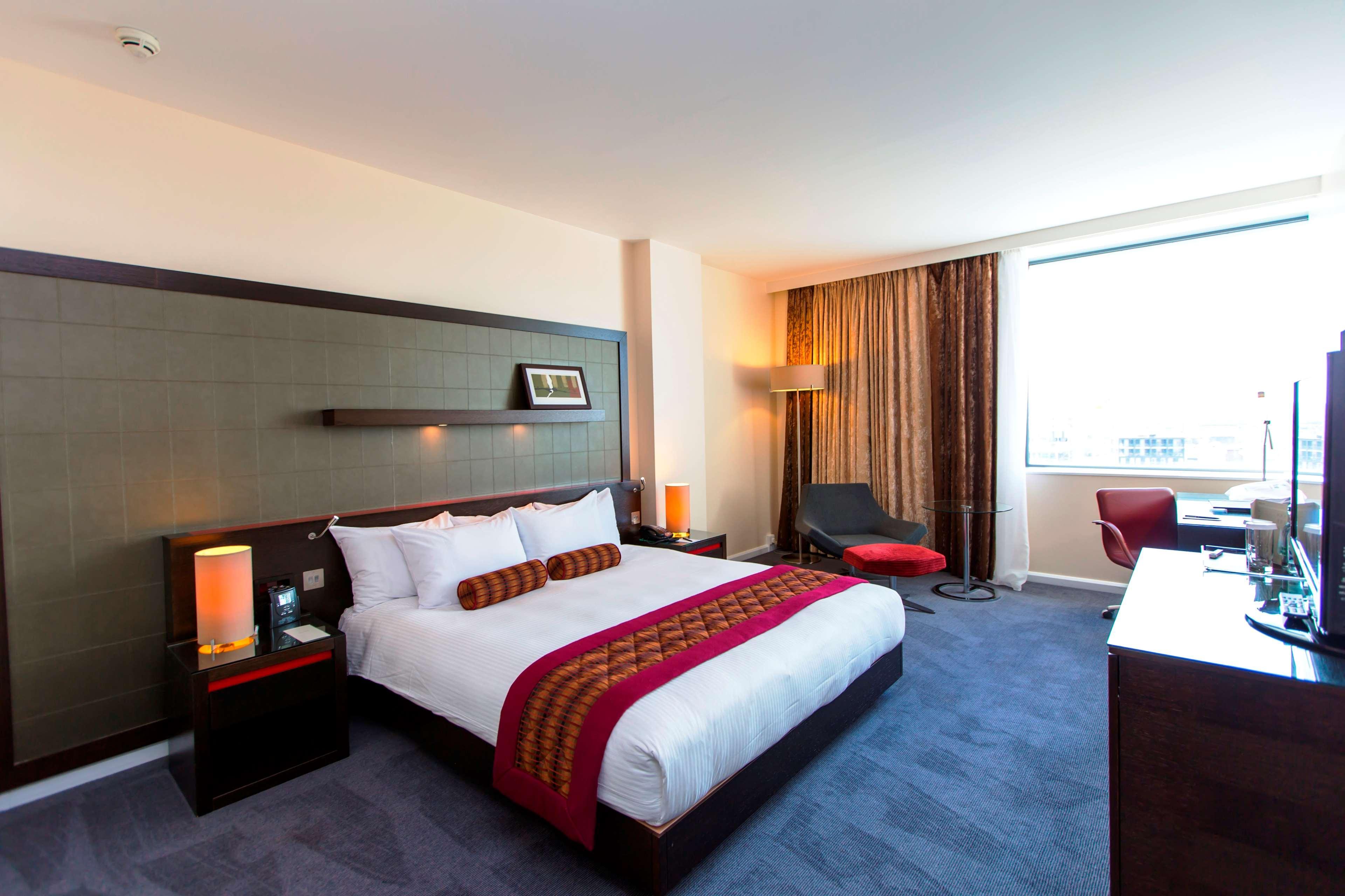 Hotel Hilton Canary Wharf 4*