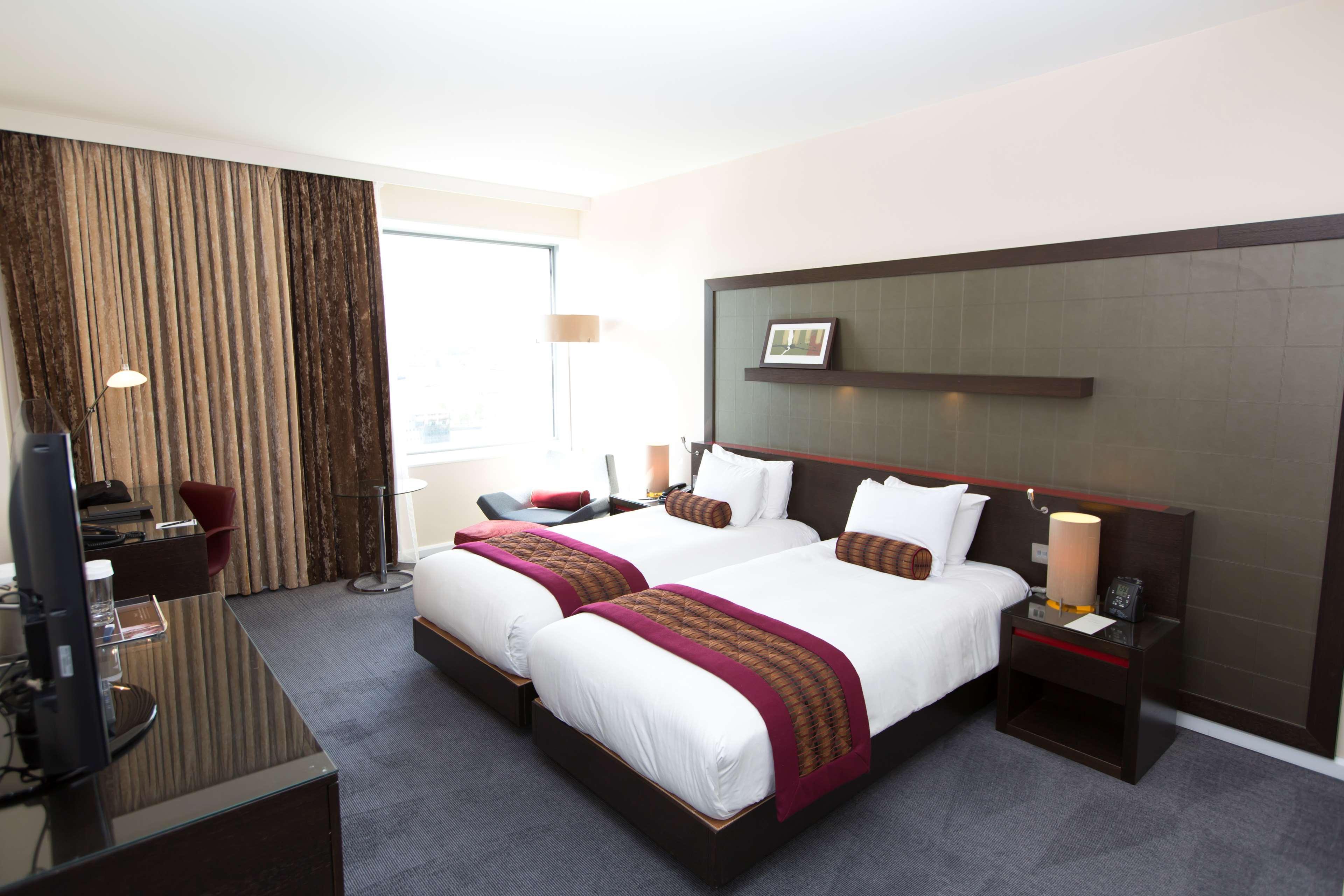 Hilton Canary Wharf 4* London